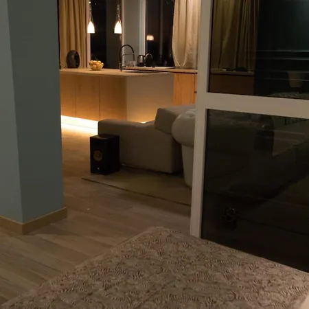 Apartment Luarasi